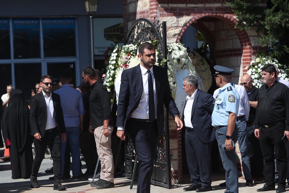 Κηδεία Απόστολου Βεσυρόπουλου