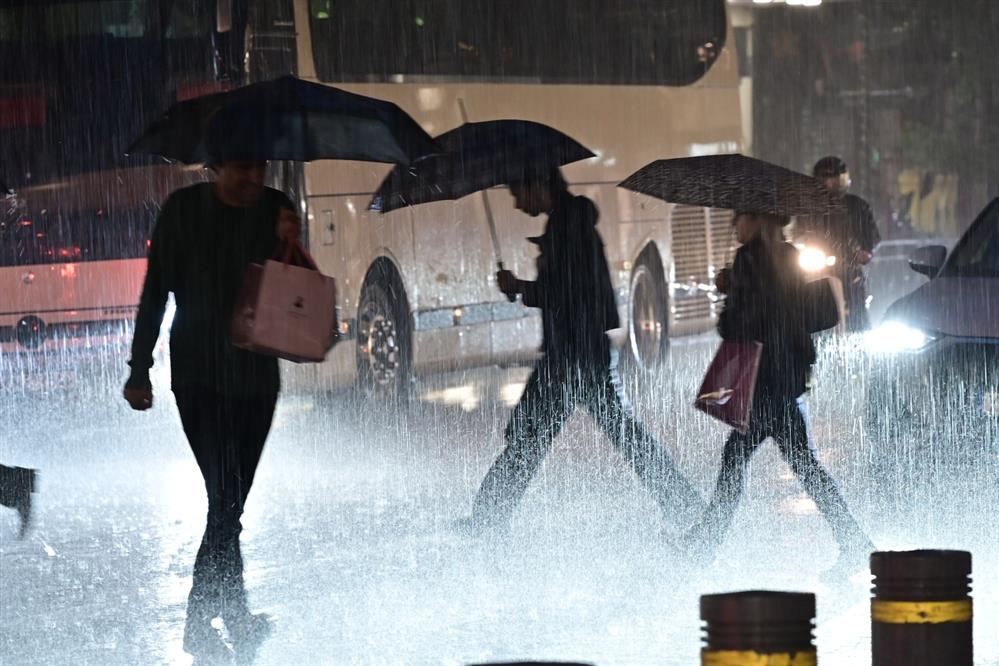 κακοκαιρία - βροχή - Αττική κακοκαιρία - βροχή - Αττική