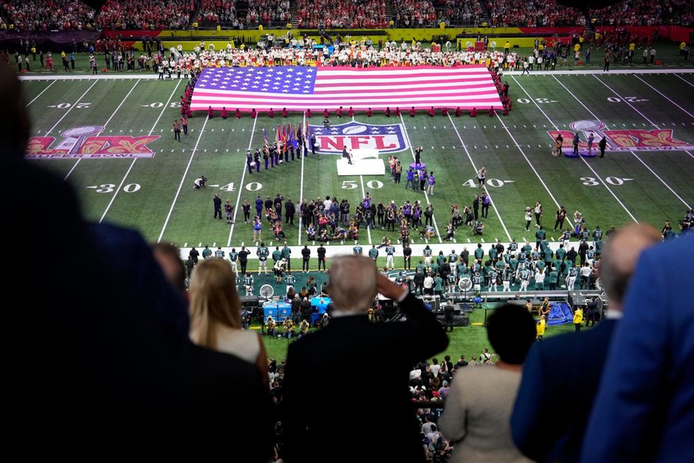Super Bowl - Τραμπ
