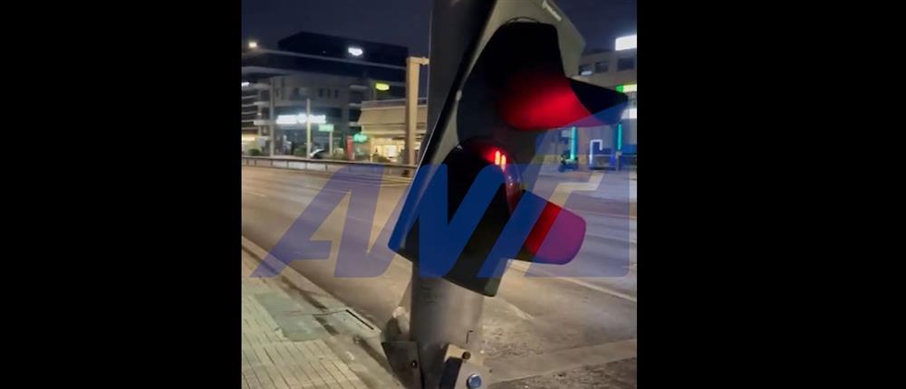 Λεωφόρος Ποσειδώνος: Τροχαίο με 4 τραυματίες