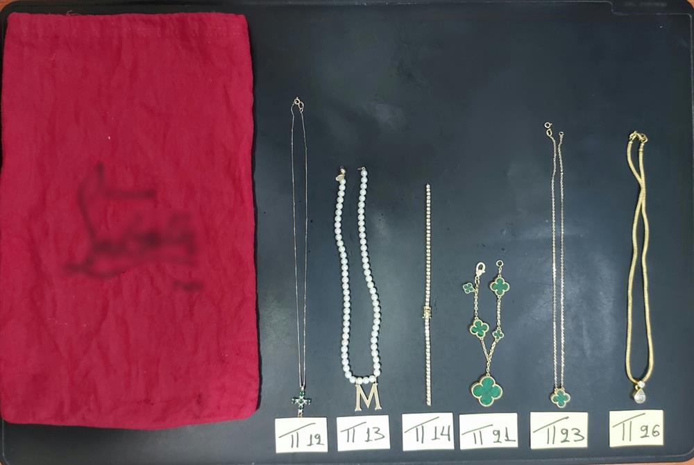 κοσμήματα κοσμήματα