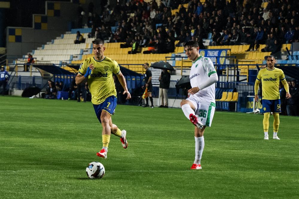 SUPERLEAGUE - ΑΝΑΙΤΩΛΙΚΟΣ - ΛΕΒΑΔΕΙΑΚΟΣ