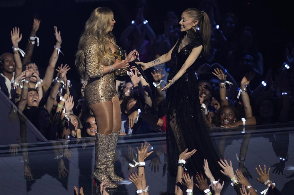 Μαράια Κάρεϊ Μαράια Κάρεϊ