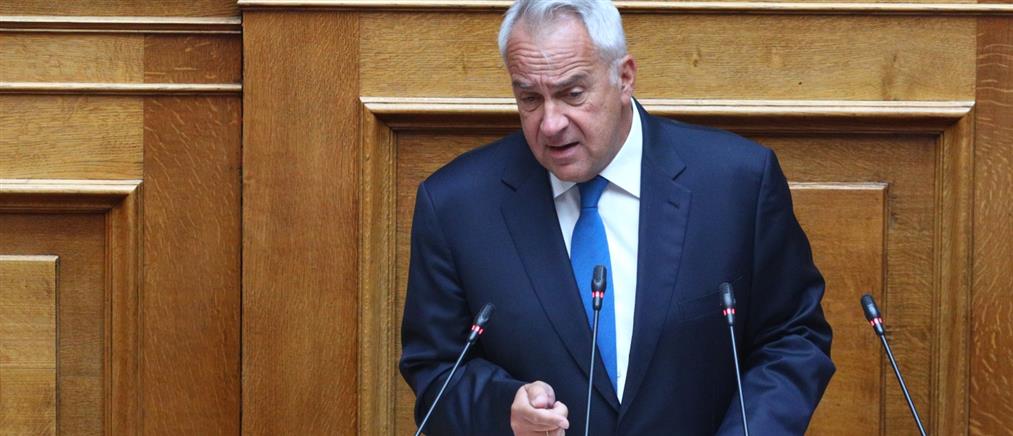 ΟΠΕΚΕΠΕ: Λάβρος ο Γρηγόρης Βάρρας, κατά του Μάκη Βορίδη και δύο εταιρειών