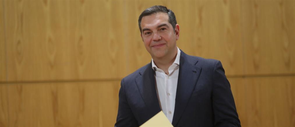 Ισχυρούς κλυδωνισμούς στον ΣΥΡΙΖΑ προκαλεί η παραίτηση Τσίπρα