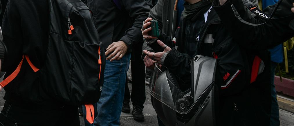 Άγιος Παντελεήμονας: Άγριος καυγάς μεταξύ ανηλίκων κοριτσιών - Θύμα μια 16χρονη