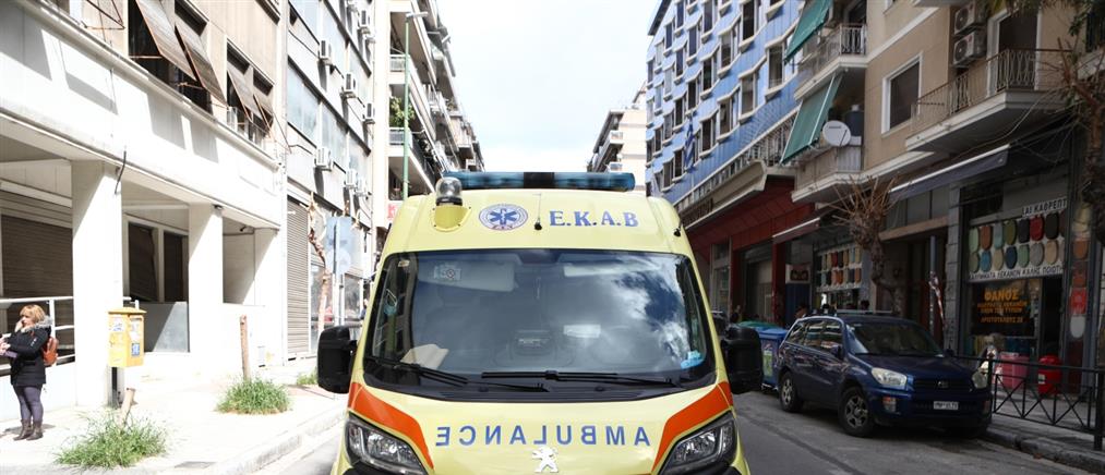 Αγρίνιο: Άνδρας επιτέθηκε στον Δήμαρχο και δάγκωσε υπάλληλο