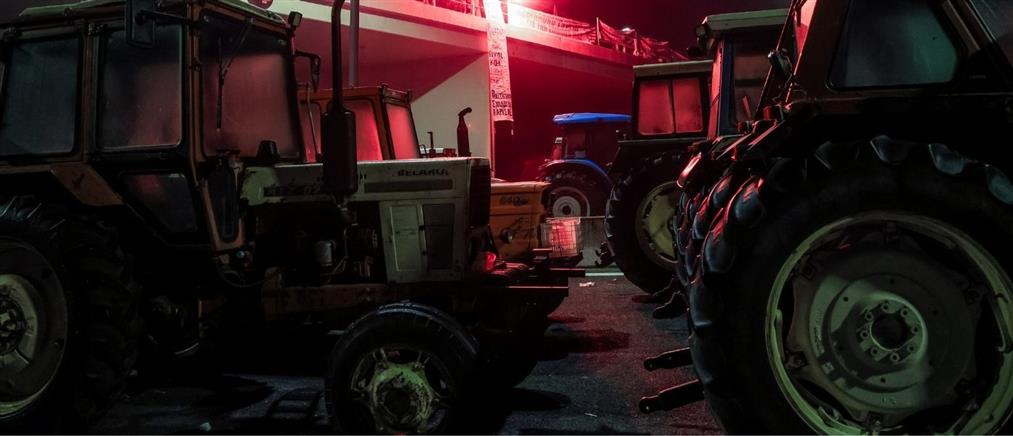 Μπλόκα Αγροτών: Σταδιακή άρση από σήμερα των αποκλεισμών, ενόψει της συνάντησης με τον Πρωθυπουργό