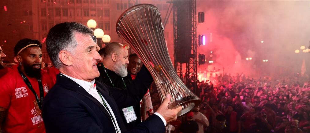 Ολυμπιακός: Αποθέωση για τον Μεντιλίμπαρ από τα διεθνή μέσα