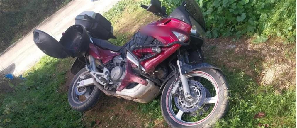 Εγνατία οδός: Δραπέτης οδηγός μηχανής διακινούσε κάνναβη μαζί με την μητέρα του (εικόνες)