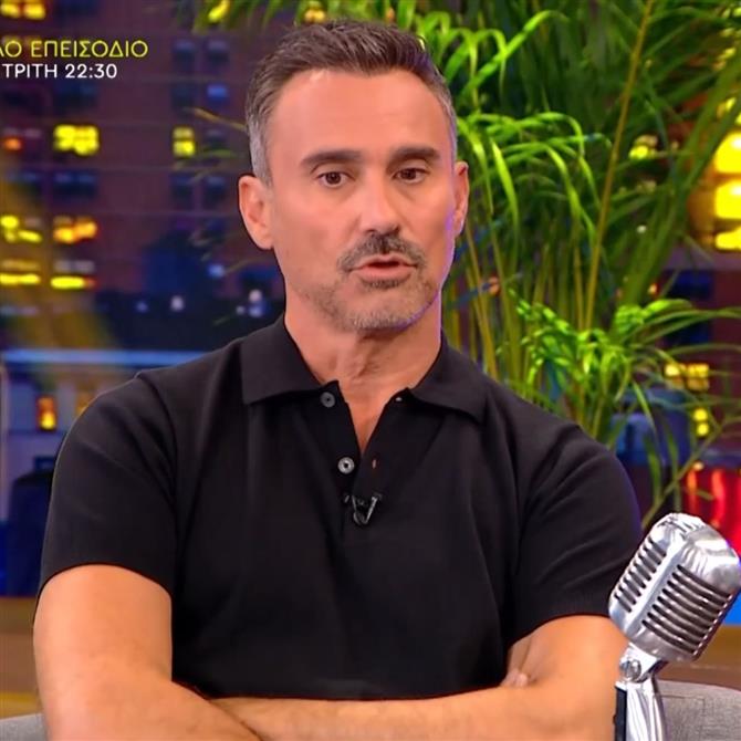 Γιώργος Καπουτζίδης: Ο λόγος που δε μιλάει δημόσια για τον σύντροφό του και η απόφαση να μετακομίσει μόνιμα στην Αίγινα
