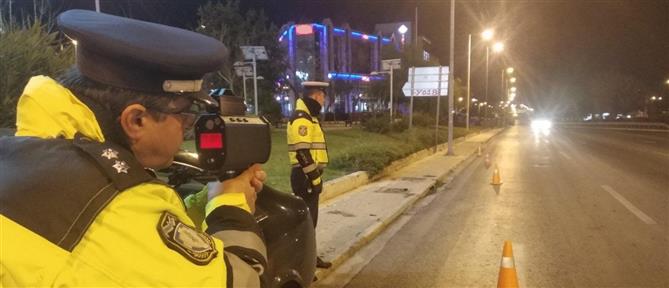 Συνελήφθη οδηγός που έτρεχε με 198 χιλιόμετρα στην Αθηνών - Λαμίας - Τον σταμάτησαν και του πήραν το δίπλωμα