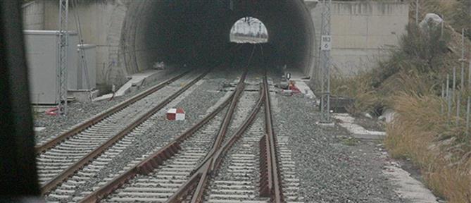 Θεσσαλονίκη: Φθορές στο Νέο Σιδηροδρομικό Σταθμό