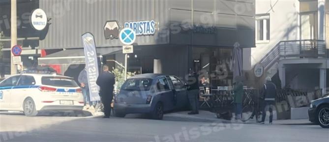 Λάρισα: Τρόμος με αυτοκίνητο που "πήγε για καφέ" (εικόνες)